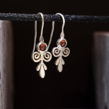 Victorian Garnet Drop Earrings - Romantic Silver Jewelry • January Birthstone earrings Gift • Dangle Earrings • Garnet Drops • Gift earrings
